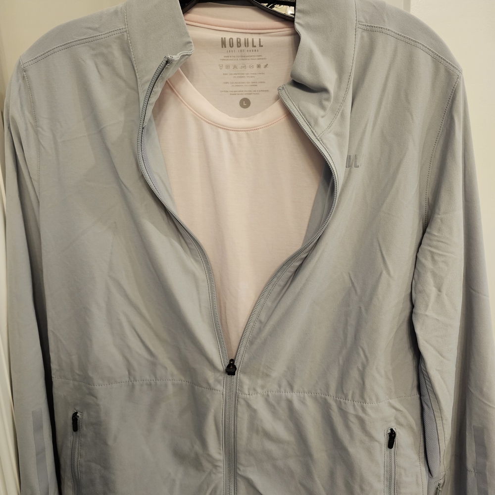 NOBULL Women's Light Gray Zip-Up Jacket, Leggings, Light Pink Tank
